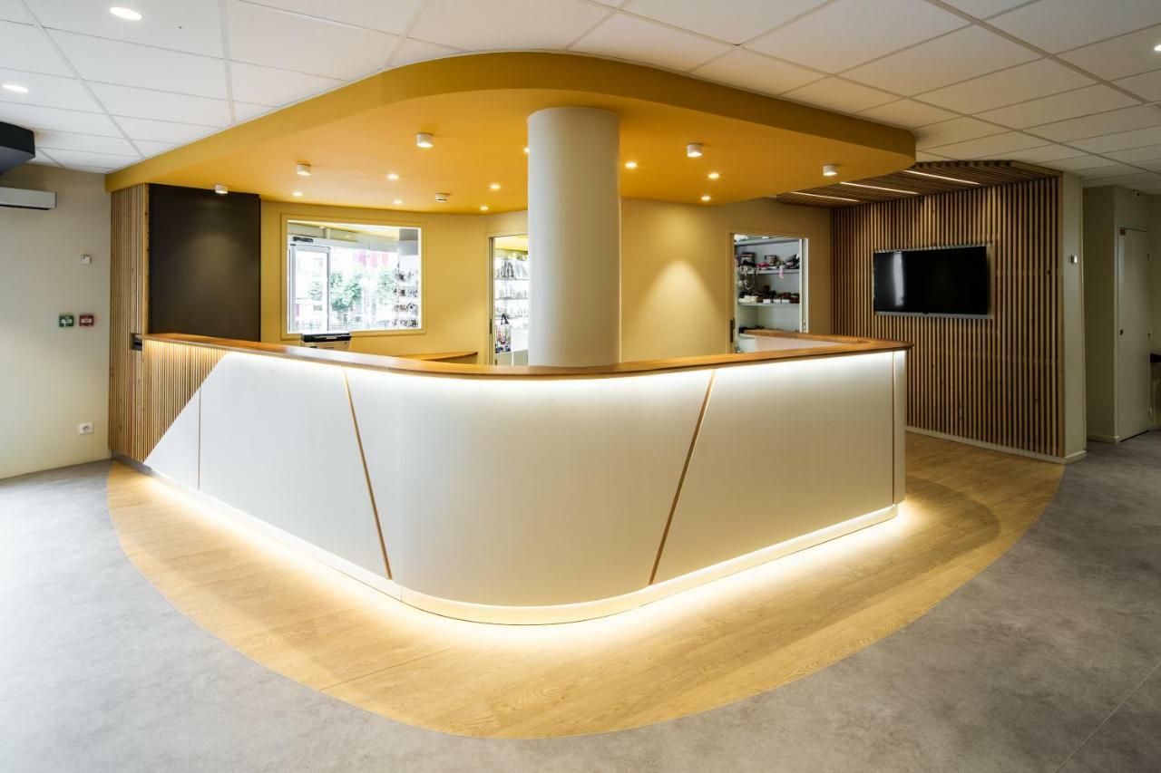 לורדה Hotel Acadia מראה חיצוני תמונה